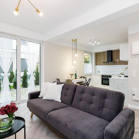 Modern Studio Apartments Poznan City Center By Noclegi Renters Екстер'єр фото