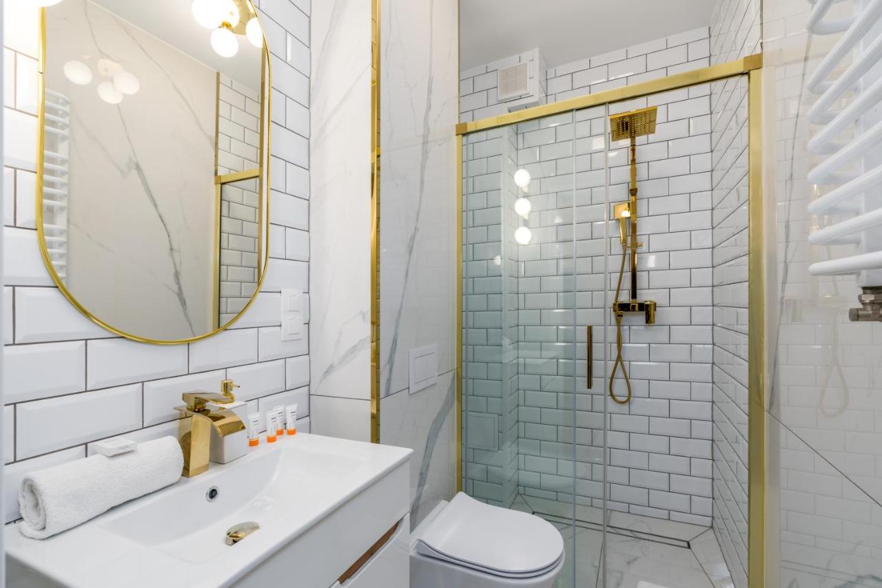 Modern Studio Apartments Poznan City Center By Noclegi Renters Екстер'єр фото